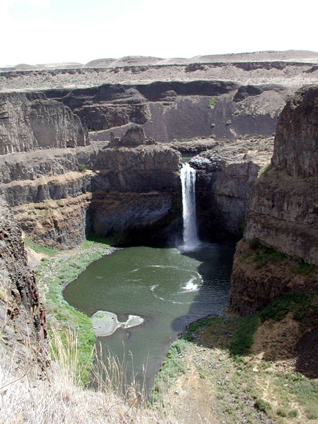 Palouse Falls, the Teeth, and the plunge pool